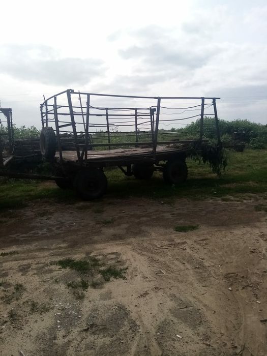 Продам сеновозную телегу 2-ПТС 4