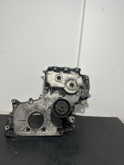 Capac distributie vibrochen BMW Seria 5 E60 E61 2.5 diesel 3.0 530d