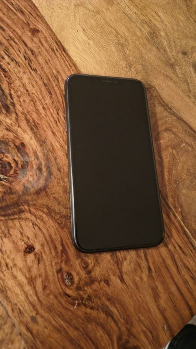 iPhone XR foarte intretinut
