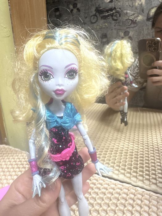 Продам куклу монстр хай!