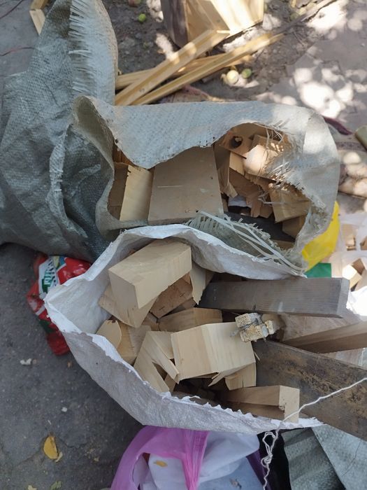 Отдам на дрова бесплатно