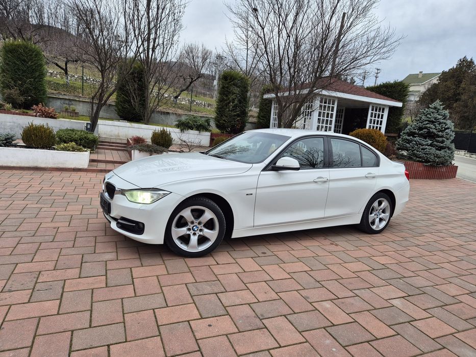 Bmw Seria 3 F30 M pachet la interior  2013 2,0 D