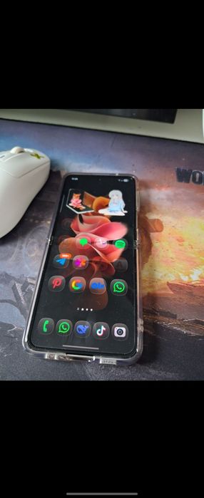 продам/обменяю samsung z flip 3