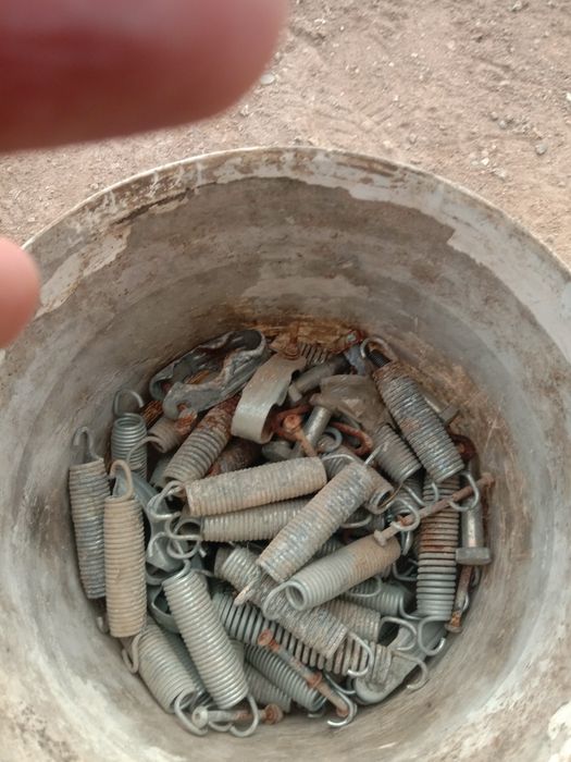 Батуттың пружиналары сатылады.