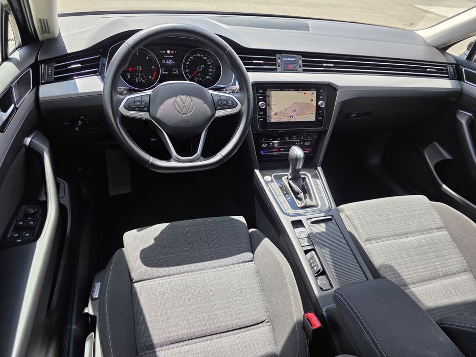 VW Passat Business 2022 DSG 2.0 tdi  150 cp IQ-Led Matrix