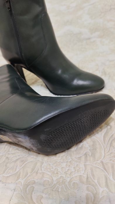 Продам ботинки Tamaris