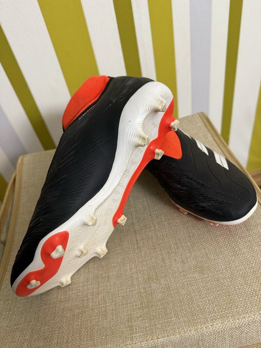 Бутонки адидас predator League LI Fg