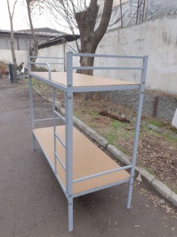 Двухэтажные кровати