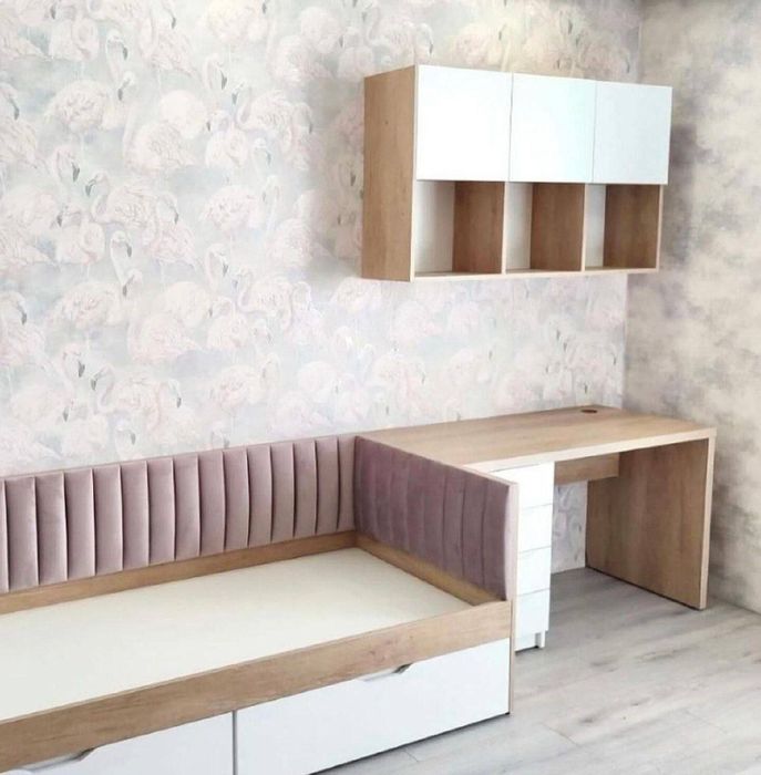 Краватлар сотилади