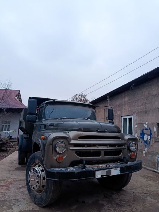 Zil 130 sotiladi 1991 yil