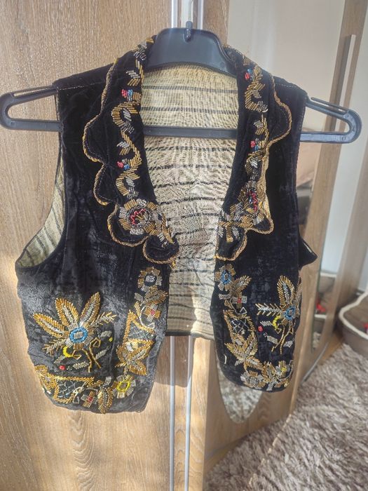 Veste tradiționale vechi