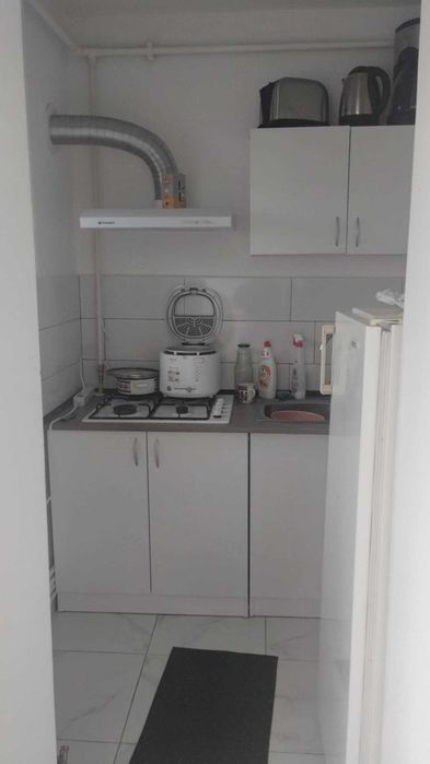 Garsoniera de închiriat