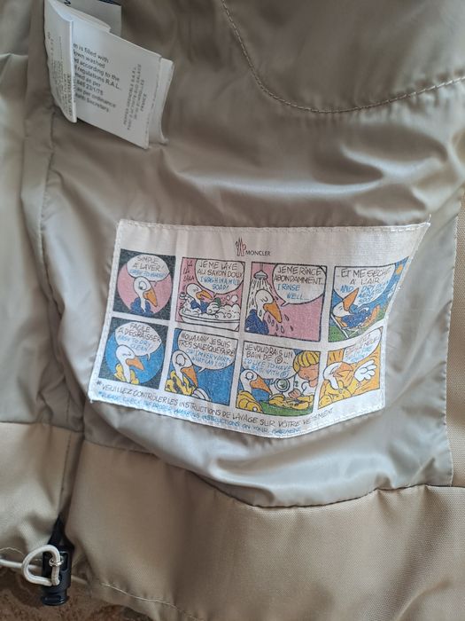 Vand geaca Moncler marimea 5