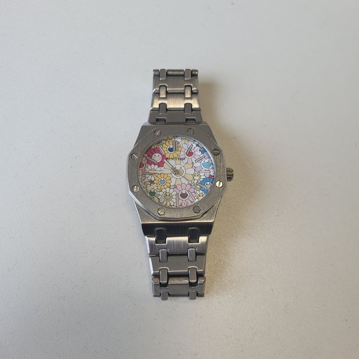 Продаю часы серебряные