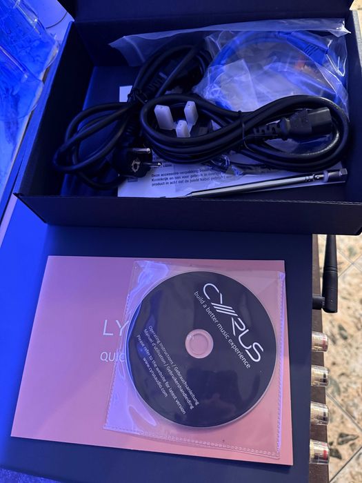All In One Amplificator/Streamer/Cd Player Cyrus Lyric Stealth