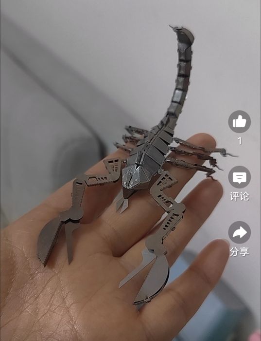 Продам 3 D конструктор металлический.