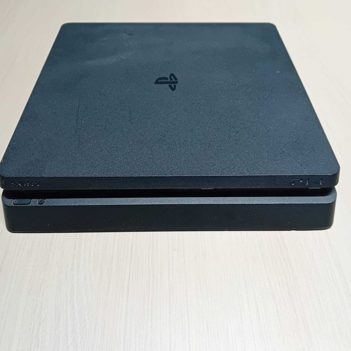 Consola Sony Playstation 4 slim (ag49 Esplanada b.8701) 2 ani garantie