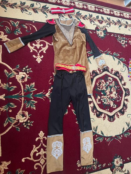 Би костюмдері. Прокатқа