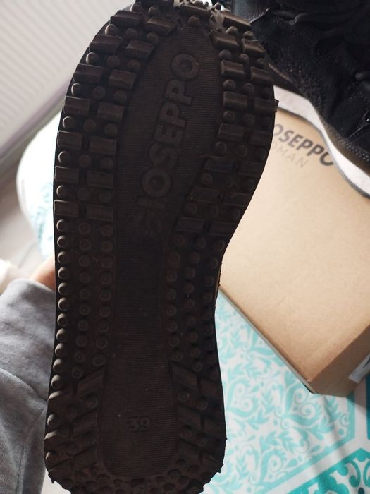 Зимни сникърси Gioseppo 39 номер