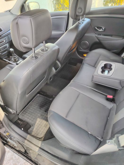 Vând Renault Megane Diesel Euro5 Manual 6 trepte