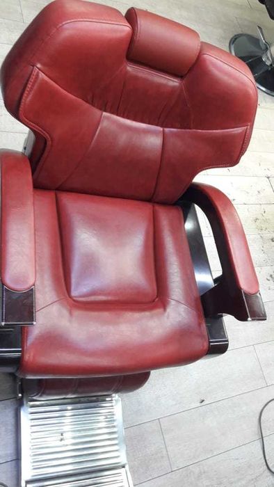 Кресло в барбершоп СРОЧНО