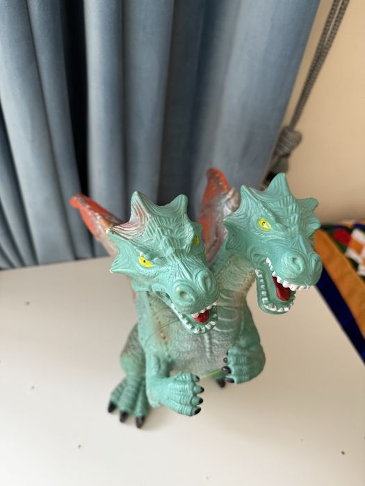 Игоушка двуглавый дракон