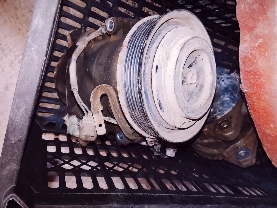 Тойота камри запчасти