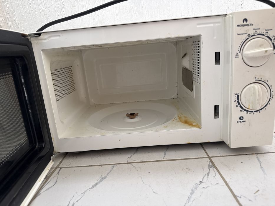 Микроволновка б/у