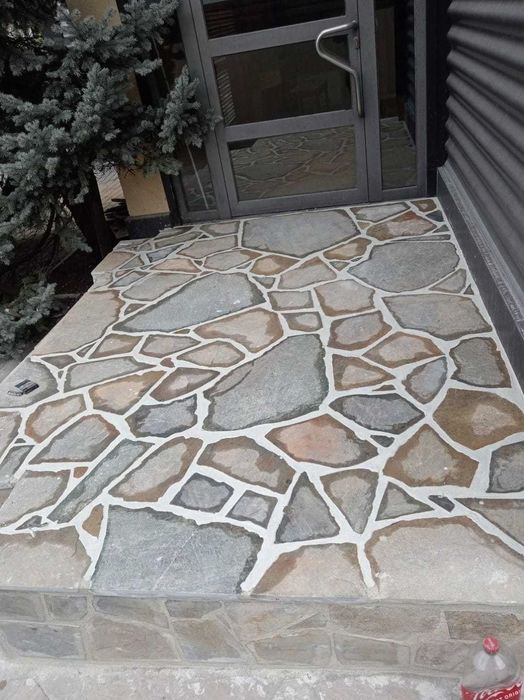 Amenajări de lux cu piatră naturală. Prețuri de producător, montaj țară.