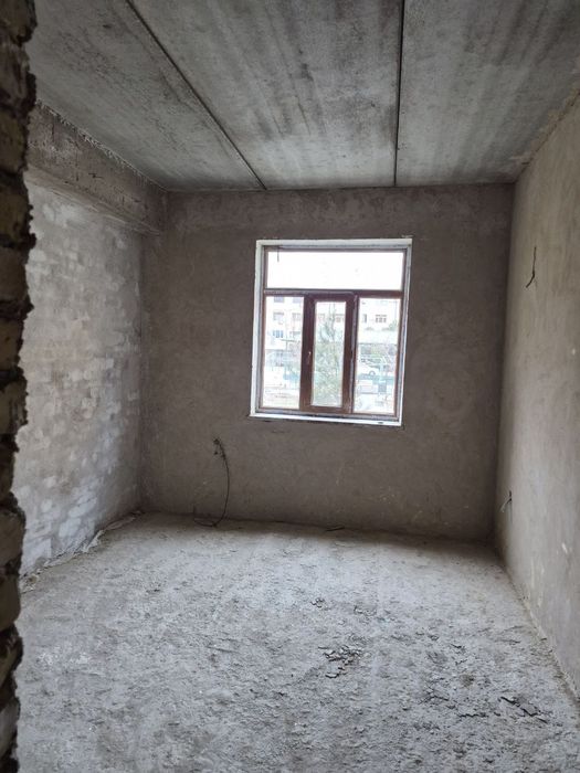 Продаётся 2-комнатная квартира