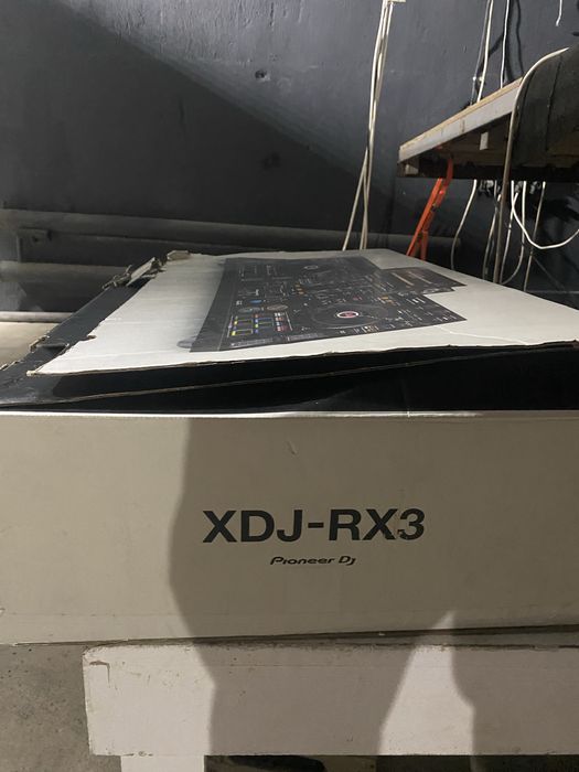 Продаю новый XDJ-RX3