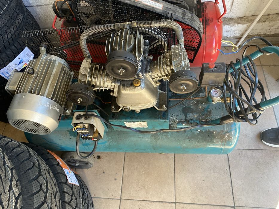 Продам компрессора б/у! Компрессор.