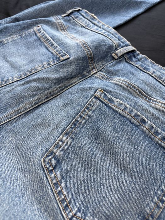 Чисто нови дънки на “RESERVED”, 40 номер