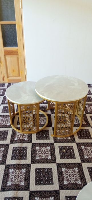 Loft uslubidagi jurnalniy stolik