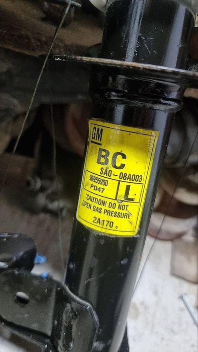 Gentra amortizator komplekt.