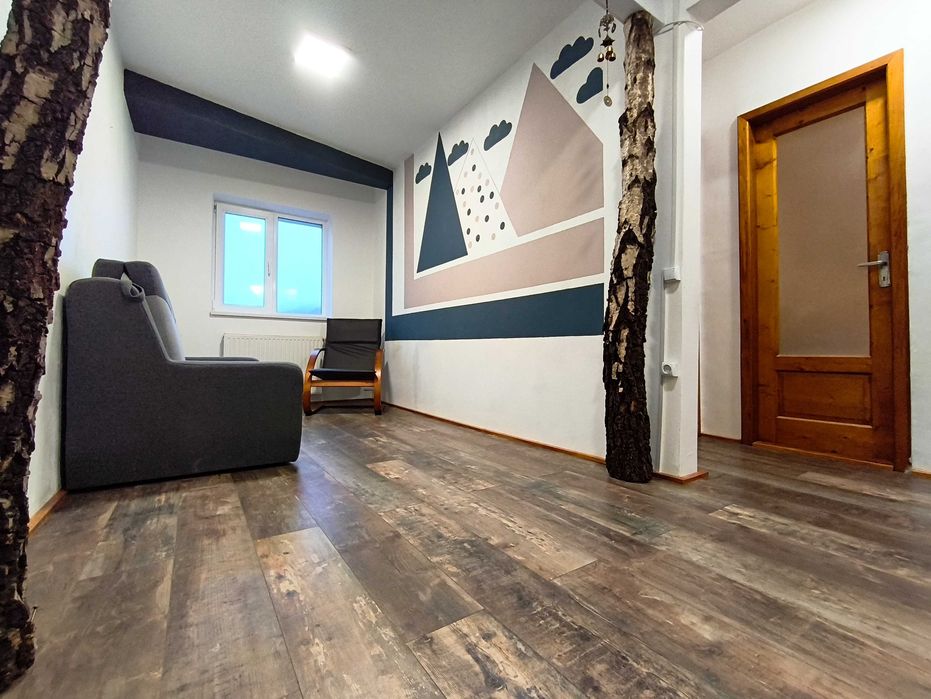 Apartament decomandat cu 3 camere si 2 balcoane