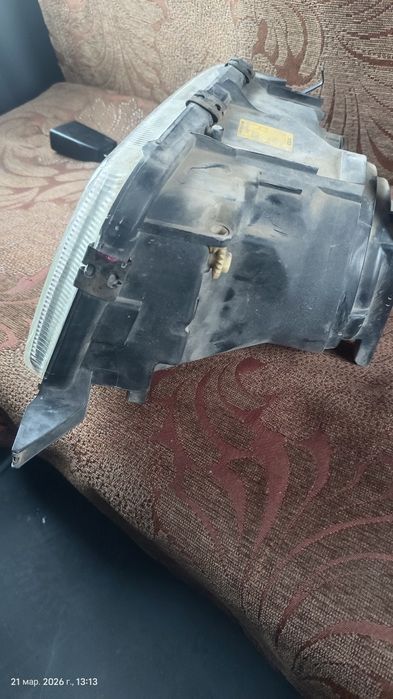 Фара АУДИ 80 Б4 правая передняя