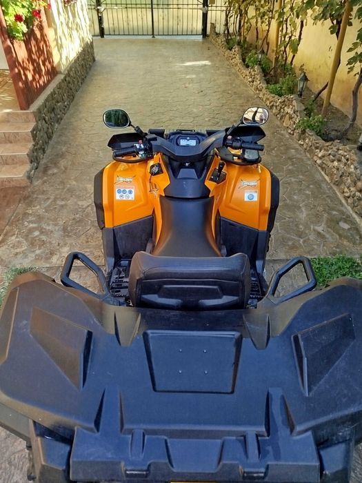 Can-am outlander
