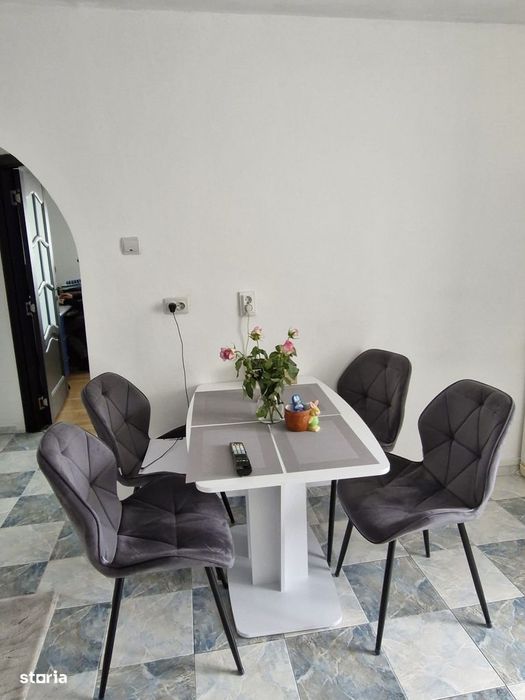 Obcini - apartament cu 2 camere decomandate