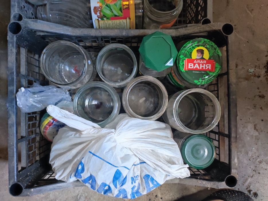 Банки стеклянные