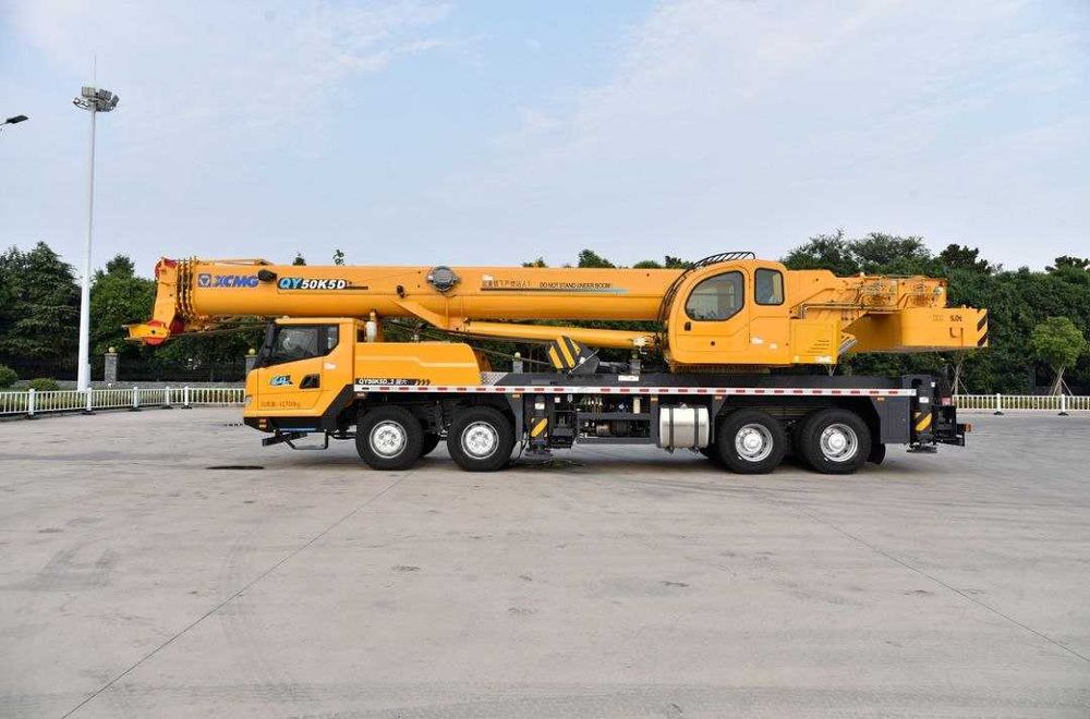 XCMG QY50K5C-3 гидравлический автомобильный крана 50 тон.