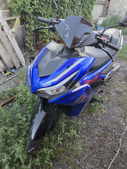 Продам скутер. Jilang 150.