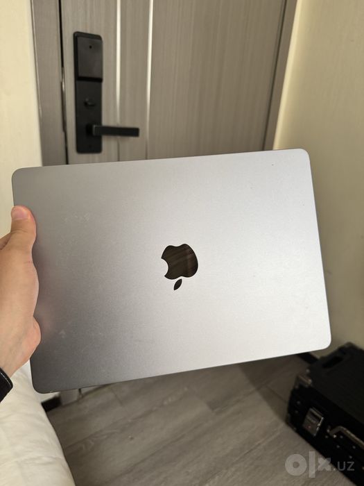 Macbook air 13 M2 256SSD