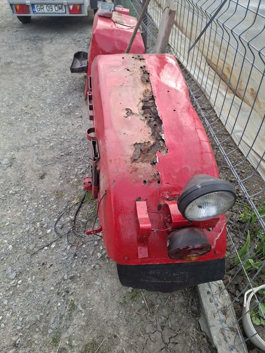 Aripi tractor u 445