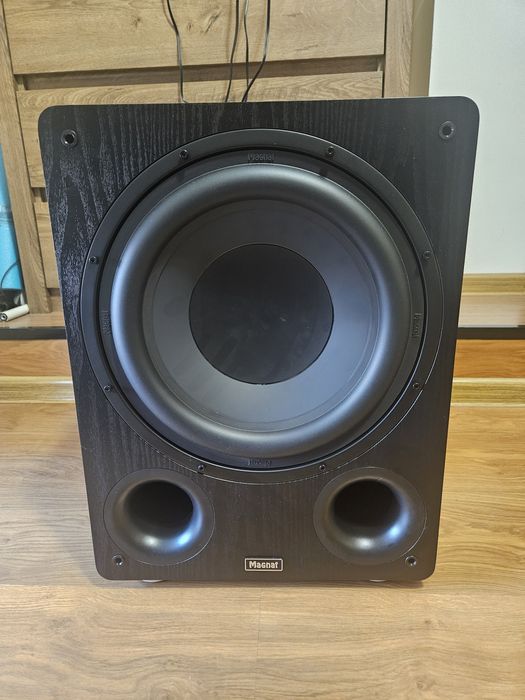 Magnat alpha rs 12