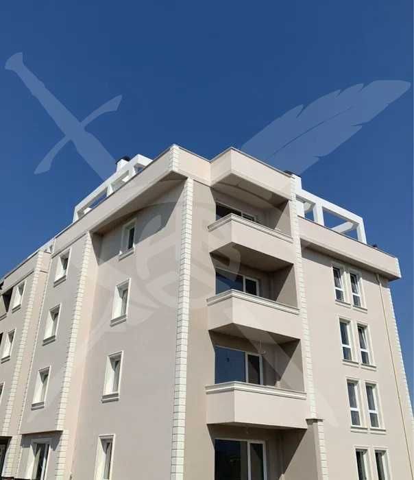 Тристаен апартамент с акт 16 в Остромила 95846