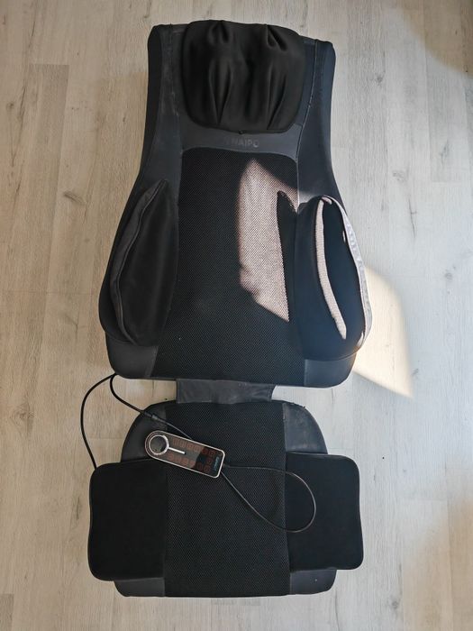 Fotoliu masaj Naipo portabil cu perne si role