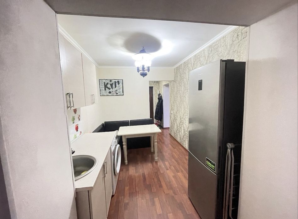 Сдается 1 ком Метро Космонавтов. Гостиница Россия