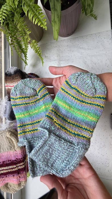 Продаю вязаные следки