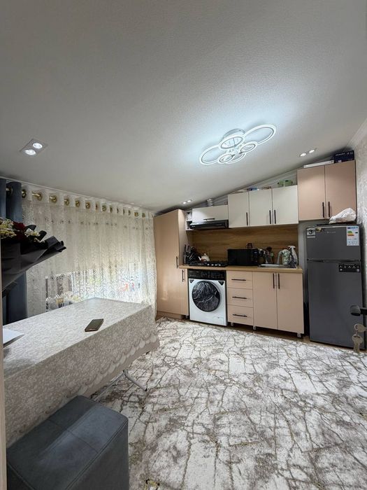 2-комн. Квартира 42м² с раздельными комнатами у Вокзального базара